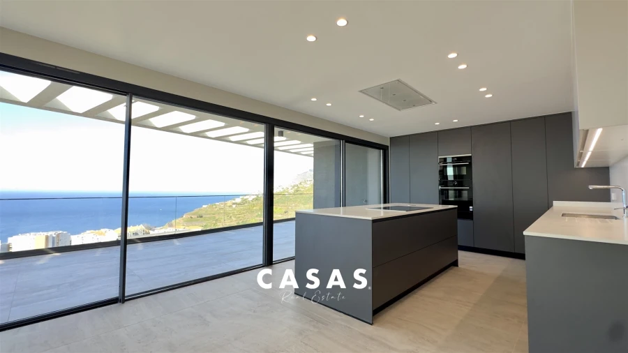 Apartamento T4 para Venda em São Martinho Foto 11