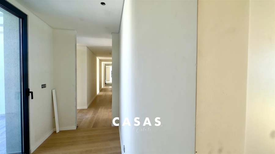 Apartamento T4 para Venda em São Martinho Foto 18