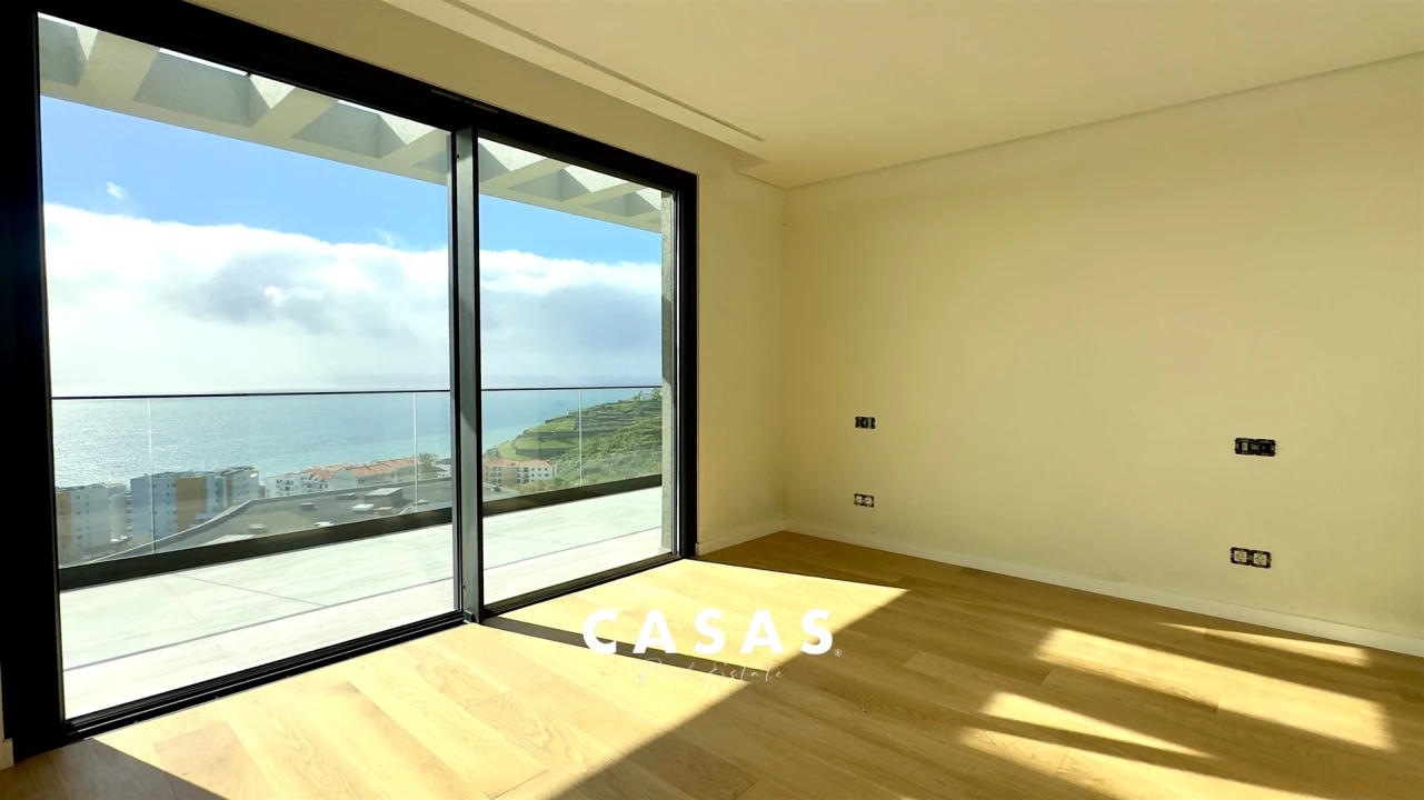 Apartamento T4 para Venda em São Martinho Foto 20