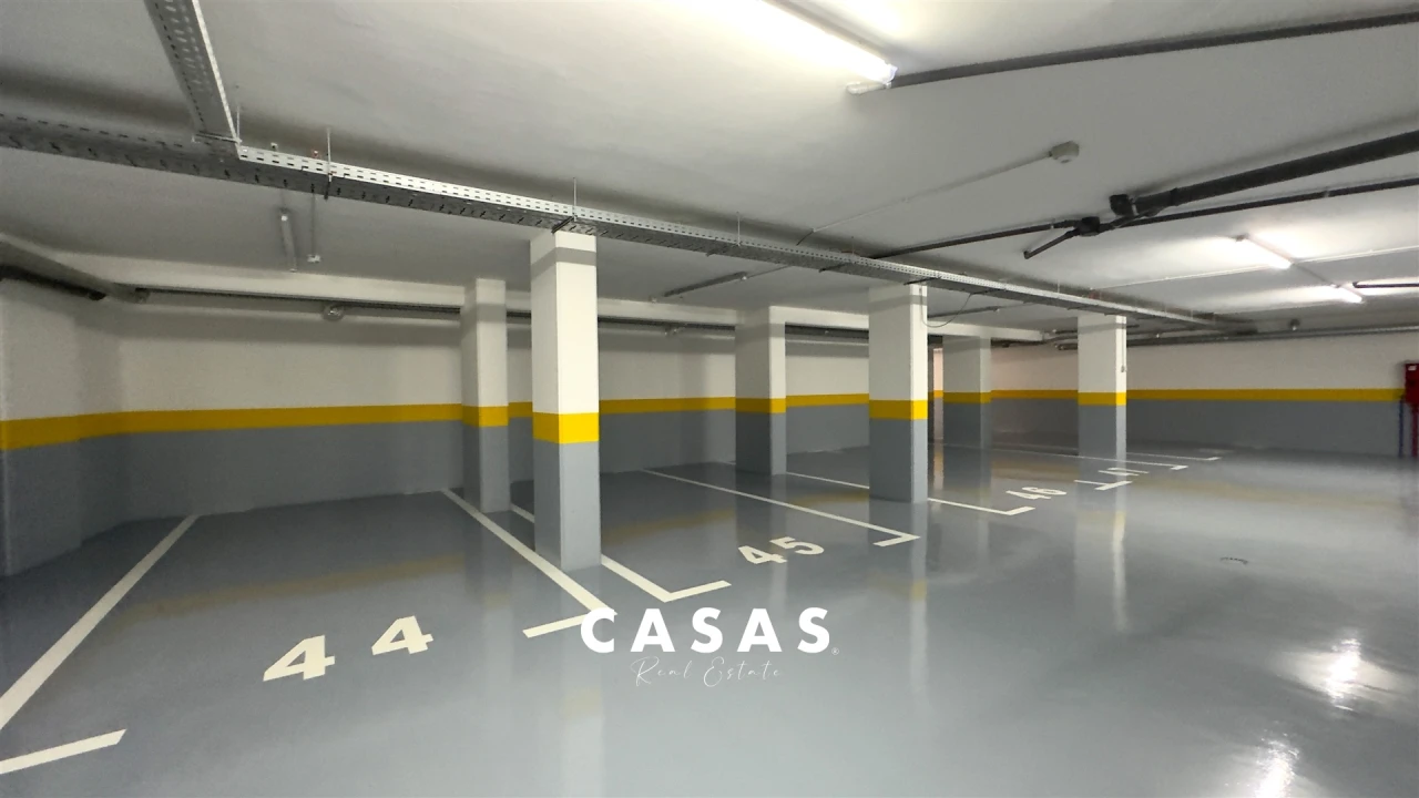 Apartamento T4 para Venda em São Martinho Foto 47