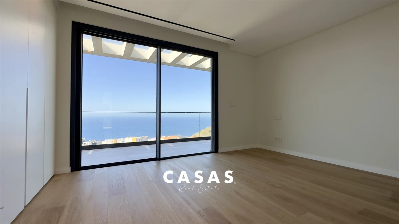 Apartamento T4 para Venda em São Martinho Foto 35