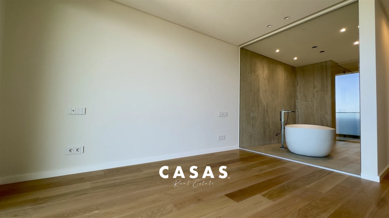 Apartamento T4 para Venda em São Martinho Foto 21