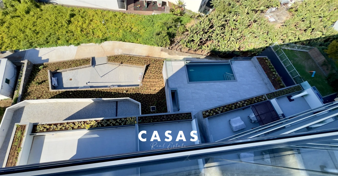 Apartamento T4 para Venda em São Martinho Foto 45