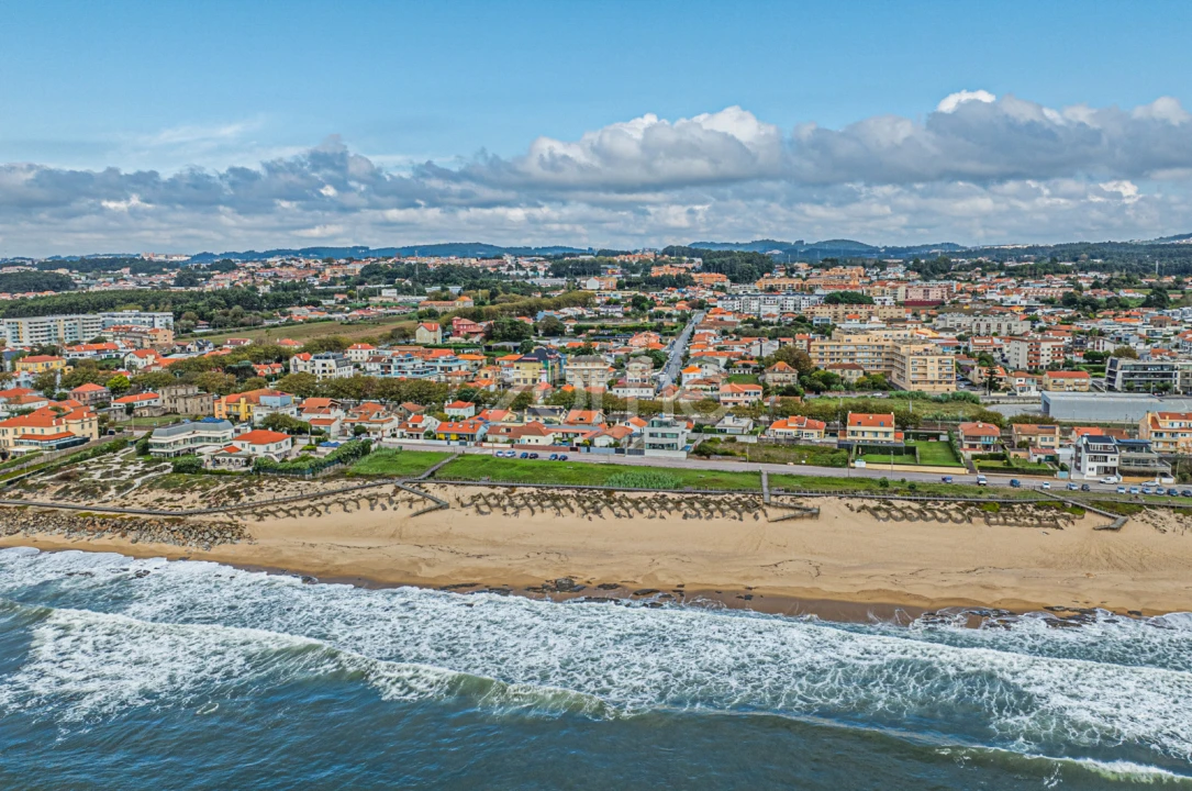 Negócio para Venda em São Felix da Marinha Foto 2