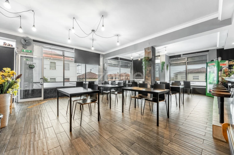 Negócio para Venda em São Felix da Marinha Foto 11