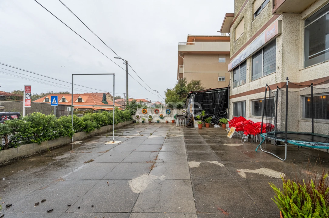 Negócio para Venda em São Felix da Marinha Foto 24