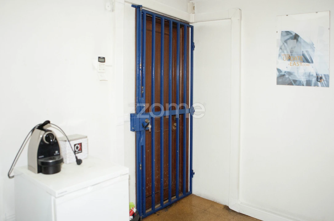 Negócio para Venda em Mafamude e Vilar do Paraíso Foto 12