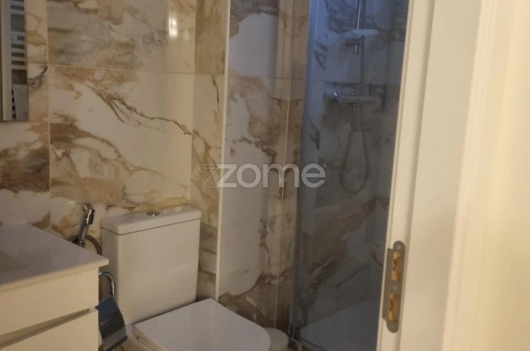 Moradia T4 para Venda em Portimão Foto 46