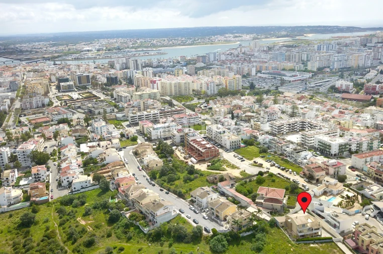Moradia T4 para Venda em Portimão Foto 42