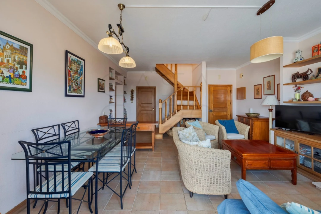 Apartamento T4 para Venda em Carvalhal Foto 4