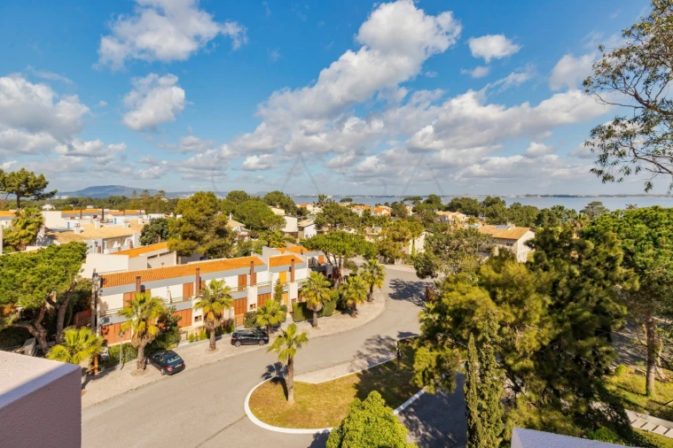 Apartamento T4 para Venda em Carvalhal Foto 12