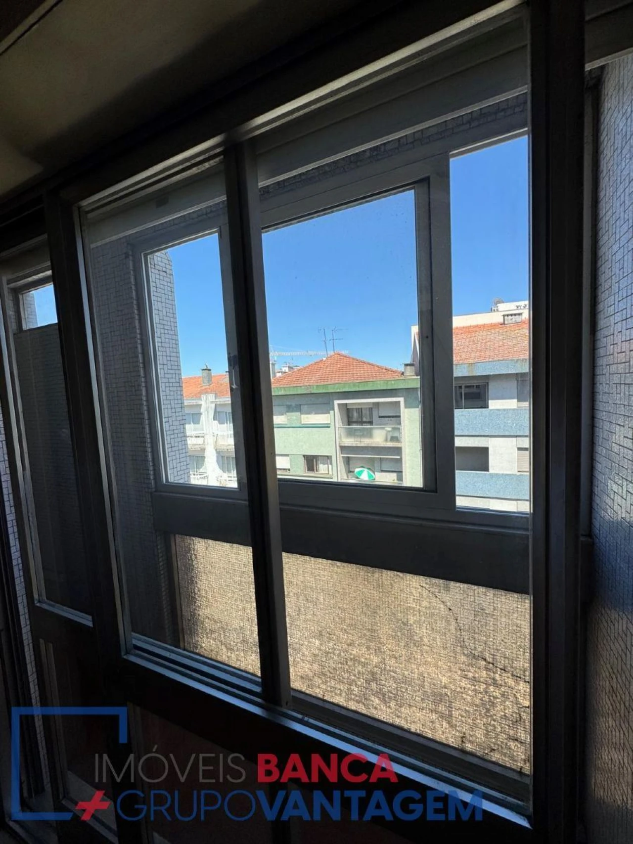 Apartamento T1 para Venda em Paranhos Foto 4
