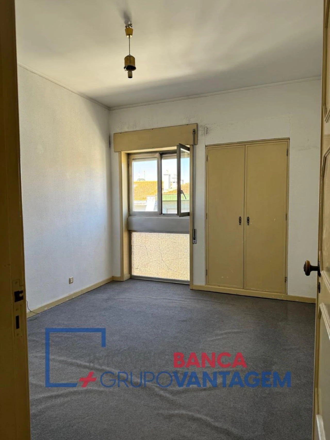 Apartamento T1 para Venda em Paranhos Foto 10