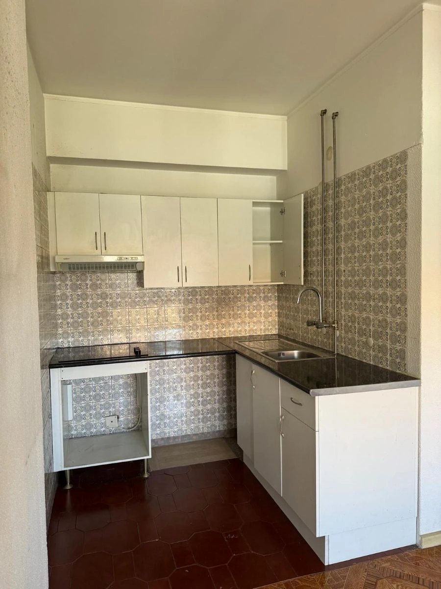 Apartamento T1 para Venda em Paranhos Foto 9
