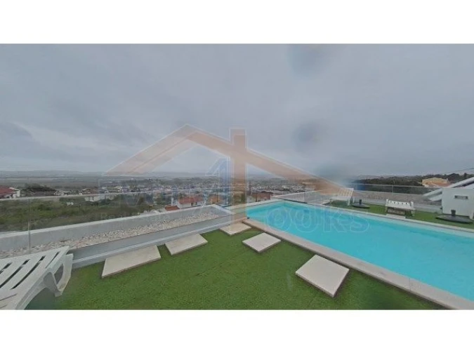 Moradia T4 para Venda em Amoreira Foto 33