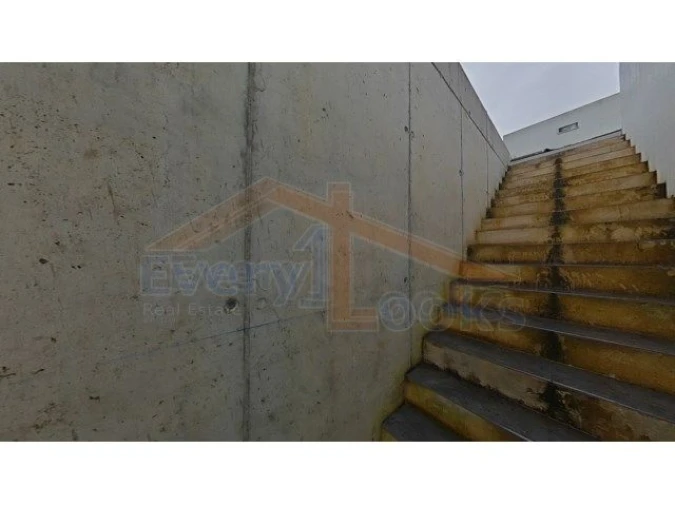 Moradia T4 para Venda em Amoreira Foto 45