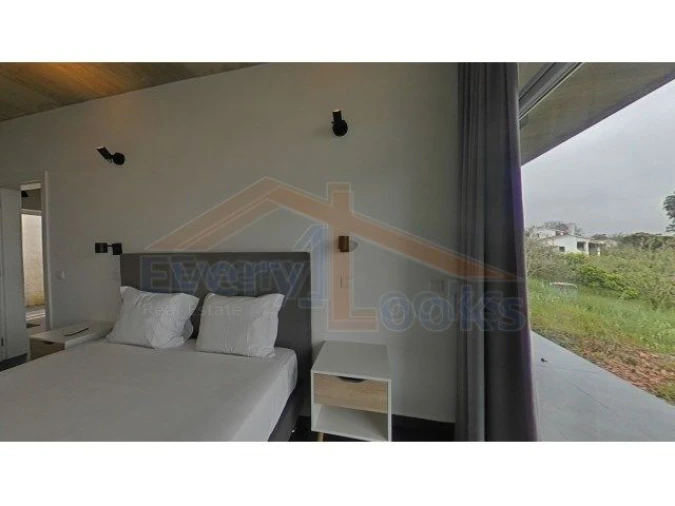 Moradia T4 para Venda em Amoreira Foto 24