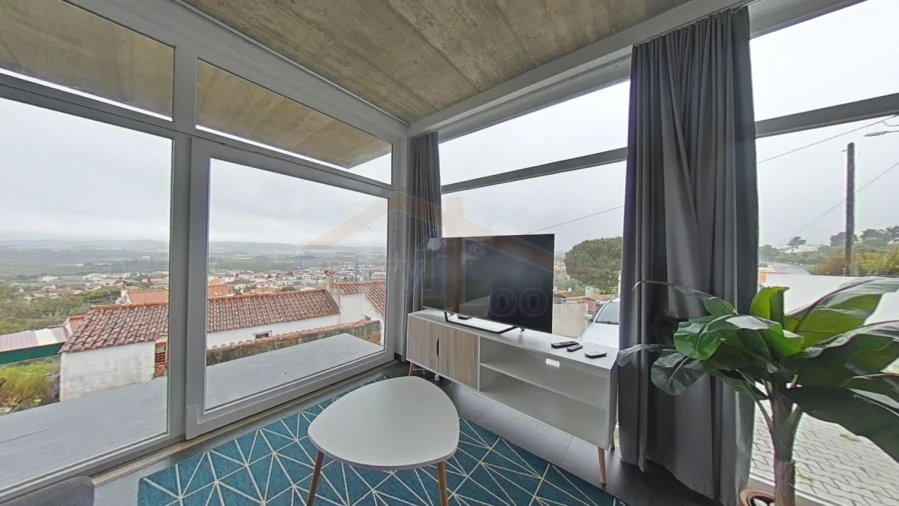 Moradia T4 para Venda em Amoreira Foto 3