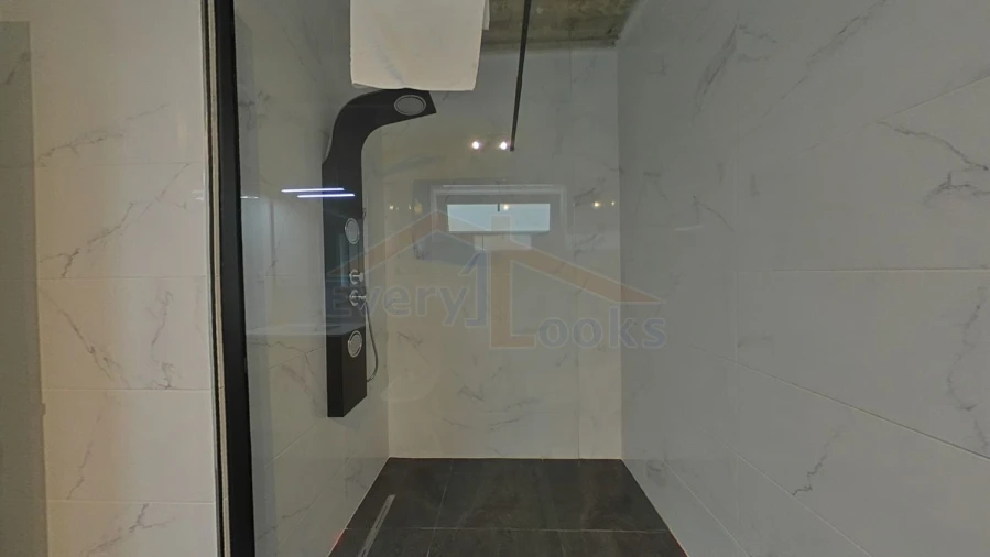 Moradia T4 para Venda em Amoreira Foto 37