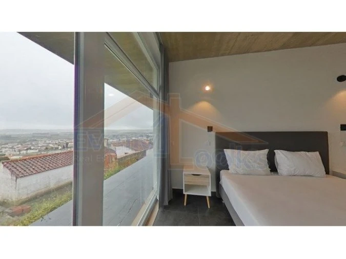 Moradia T4 para Venda em Amoreira Foto 20