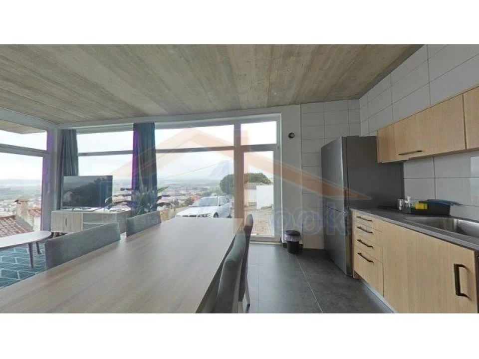 Moradia T4 para Venda em Amoreira Foto 8