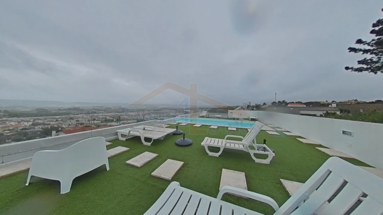 Moradia T4 para Venda em Amoreira Foto 1