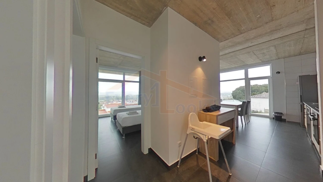 Moradia T4 para Venda em Amoreira Foto 13