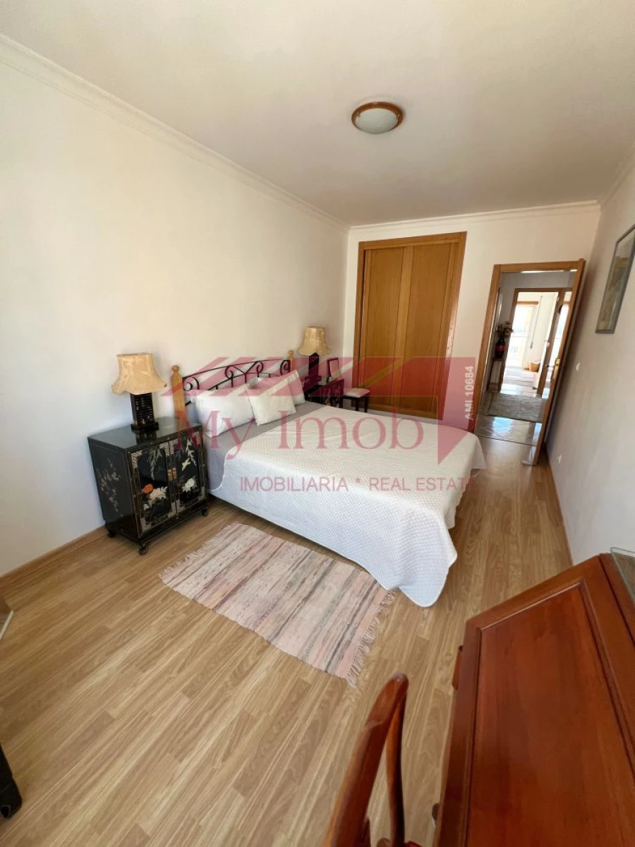 Apartamento T2 para Venda em Vila Real de Santo Antonio Foto 19