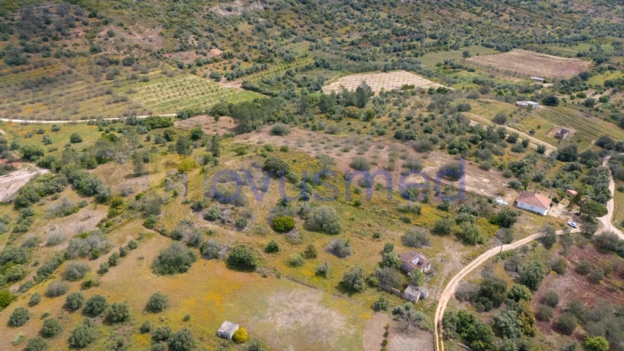 Quinta T3 para Venda em Alte Foto 10