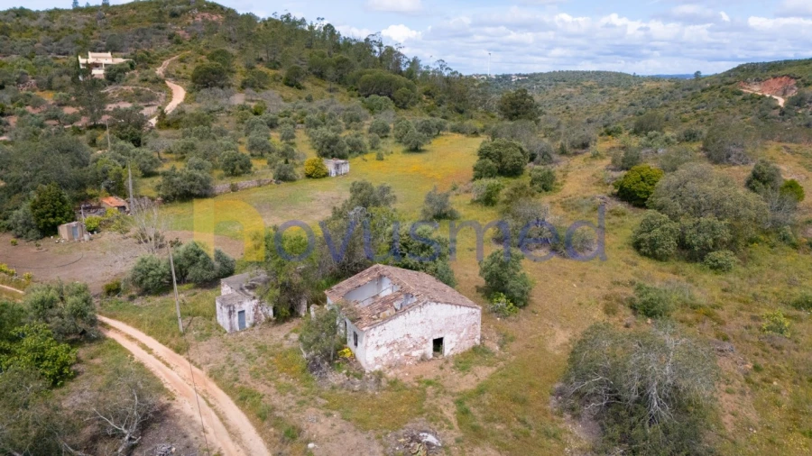 Quinta T3 para Venda em Alte Foto 15