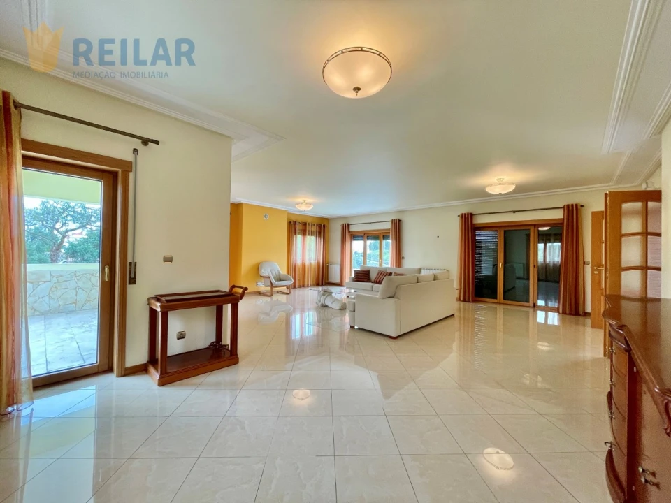 Moradia T4 para Venda em Póvoa de Santa Iria e Forte da Casa Foto 25