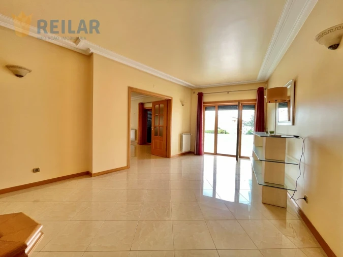 Moradia T4 para Venda em Póvoa de Santa Iria e Forte da Casa Foto 26