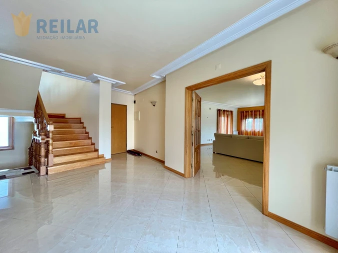 Moradia T4 para Venda em Póvoa de Santa Iria e Forte da Casa Foto 27