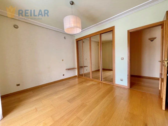 Moradia T4 para Venda em Póvoa de Santa Iria e Forte da Casa Foto 44