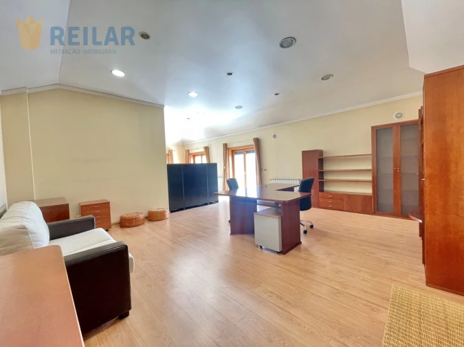 Moradia T4 para Venda em Póvoa de Santa Iria e Forte da Casa Foto 55