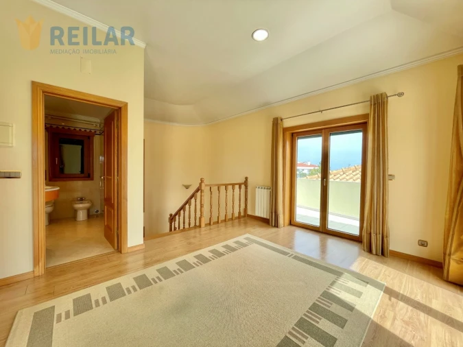 Moradia T4 para Venda em Póvoa de Santa Iria e Forte da Casa Foto 63