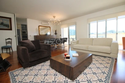 Apartamento T3 para Arrendamento em Nogueira, Fraião e Lamaçães