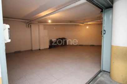 Apartamento T3 para Arrendamento em Nogueira, Fraião e Lamaçães