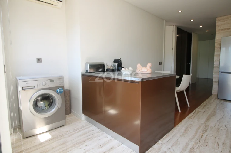 Apartamento T3 para Arrendamento em Nogueira, Fraião e Lamaçães Foto 32