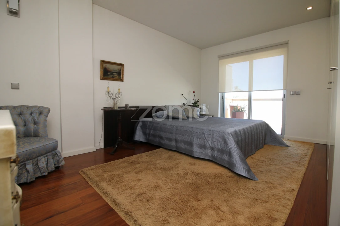 Apartamento T3 para Arrendamento em Nogueira, Fraião e Lamaçães Foto 13