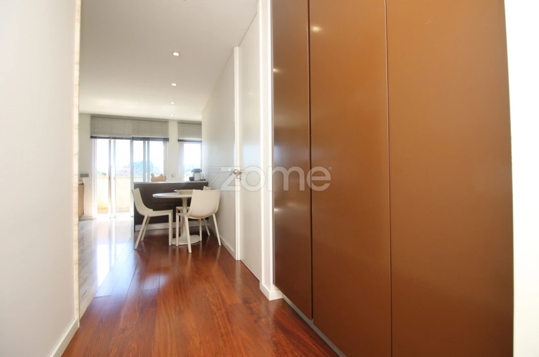 Apartamento T3 para Arrendamento em Nogueira, Fraião e Lamaçães Foto 33