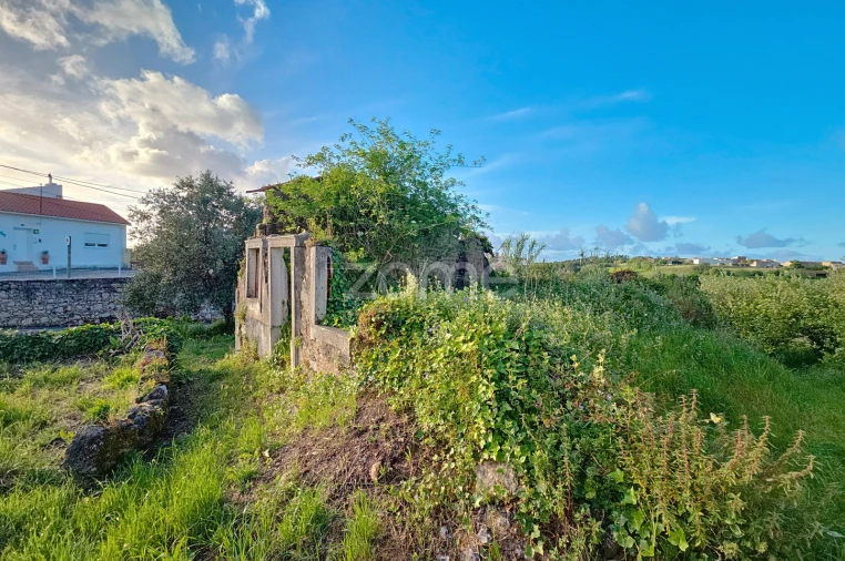 Moradia T1 para Venda em Alqueidão Foto 6