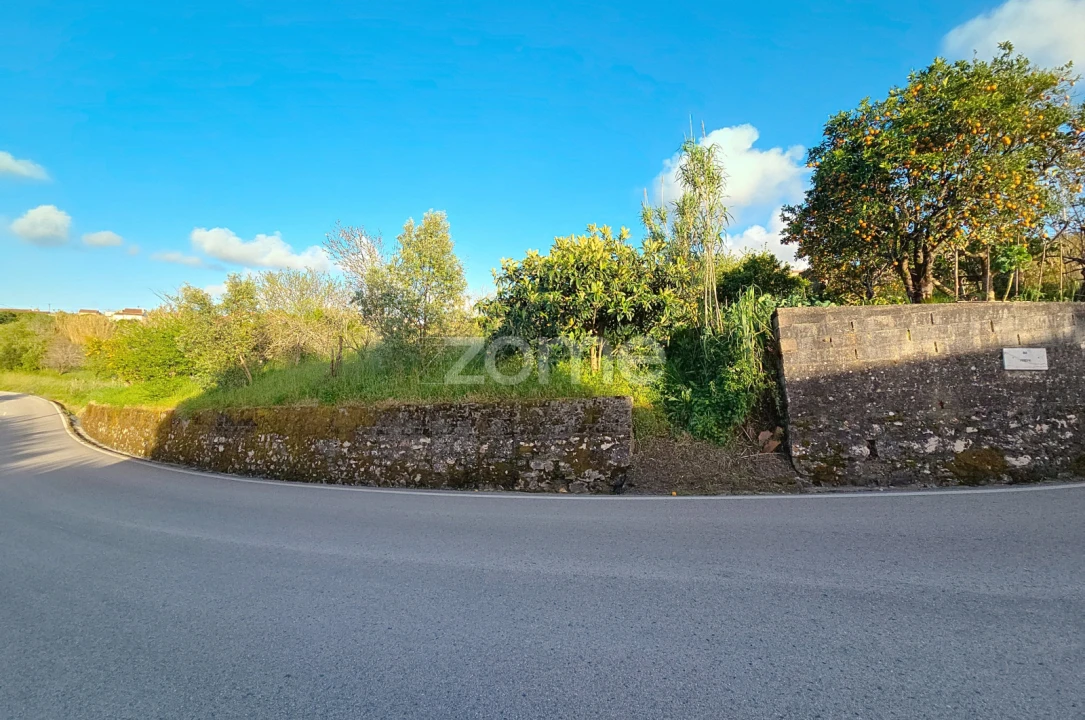 Moradia T1 para Venda em Alqueidão Foto 14