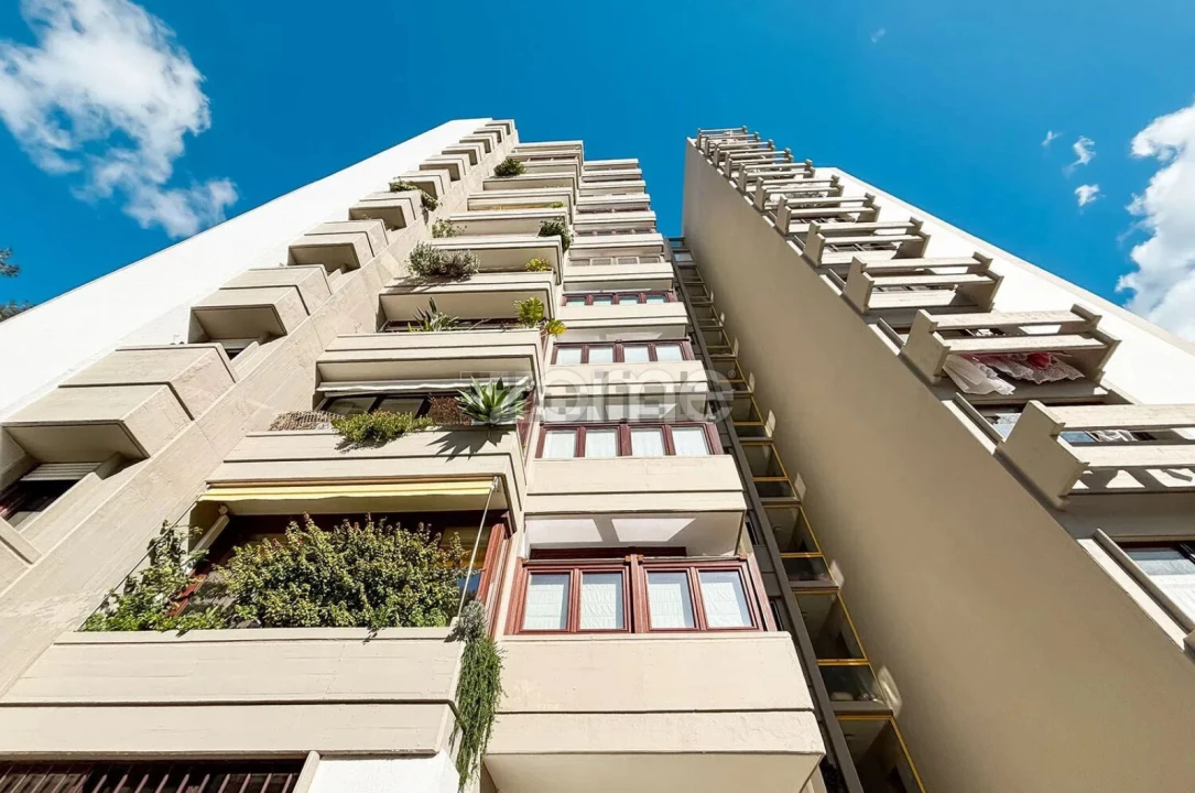 Apartamento T4 para Venda em Alfragide Foto 9