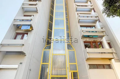 Apartamento T4 para Venda em Alfragide
