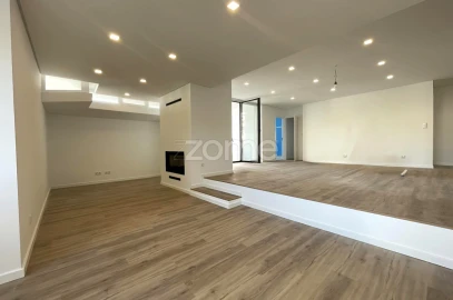 Apartamento T4 para Venda em Alfragide