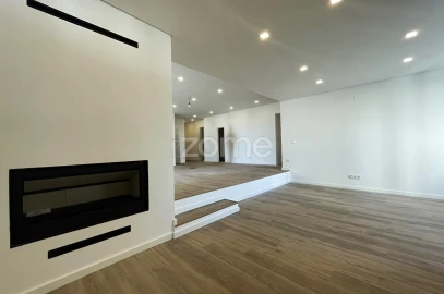 Apartamento T4 para Venda em Alfragide