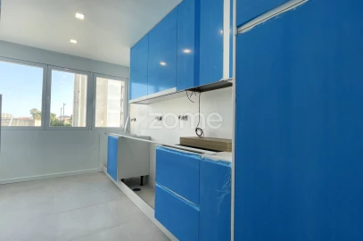 Apartamento T4 para Venda em Alfragide