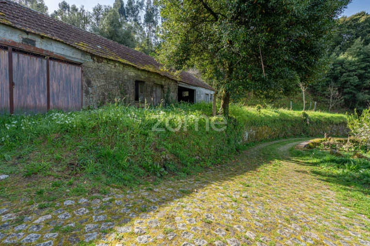 Moradia T1 para Venda em São Julião e Silva Foto 2