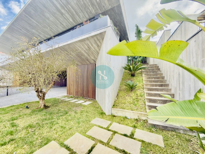 Moradia T3 para Venda em Braga (São José de São Lázaro e São João do Souto) Foto 4